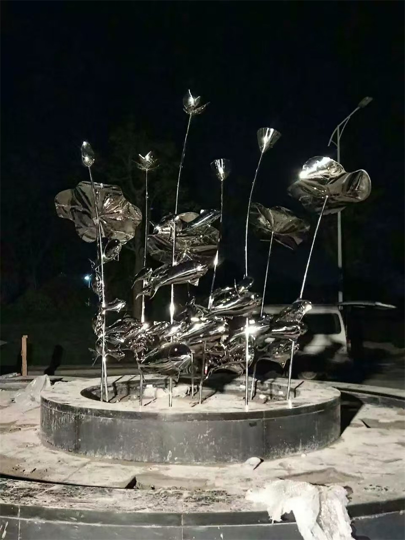 自然元素在雕塑创作中的应用