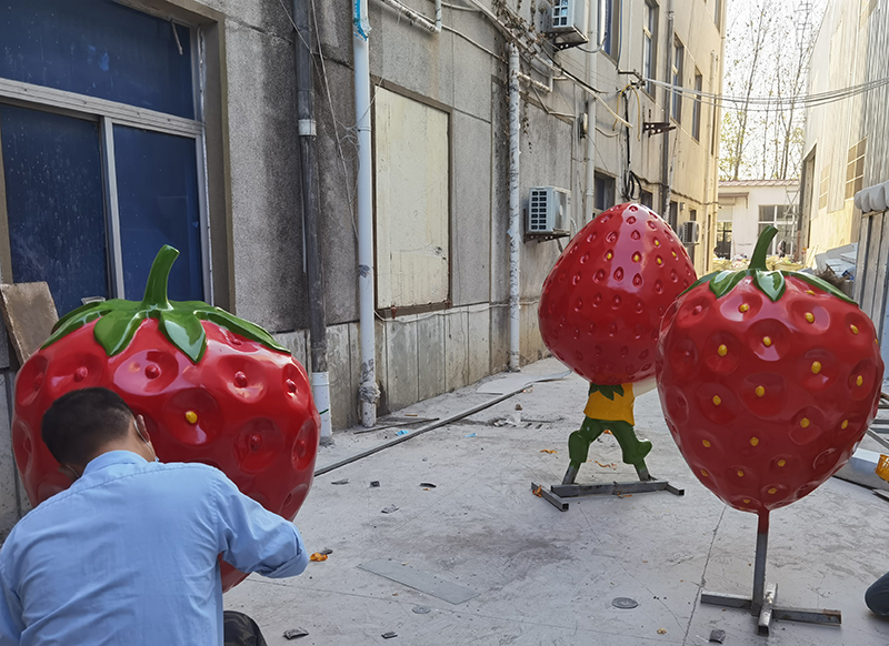 玻璃钢雕塑的制作工艺解析