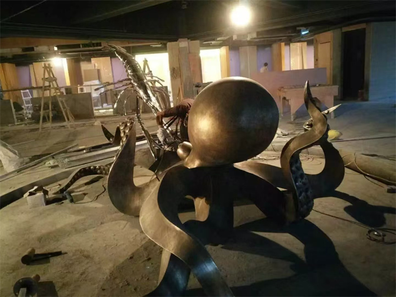 户外雕塑制作的抗风化处理