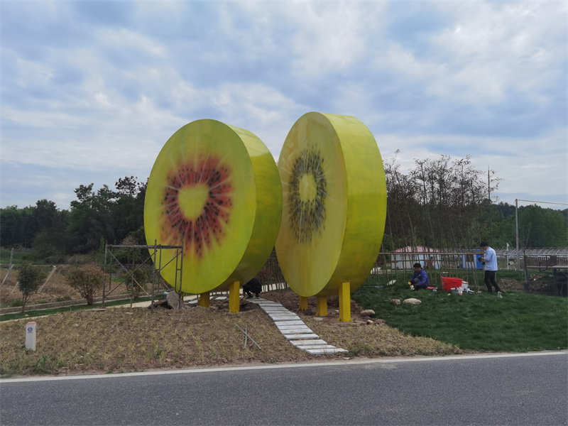 玻璃钢雕塑如何提升城市文化氛围